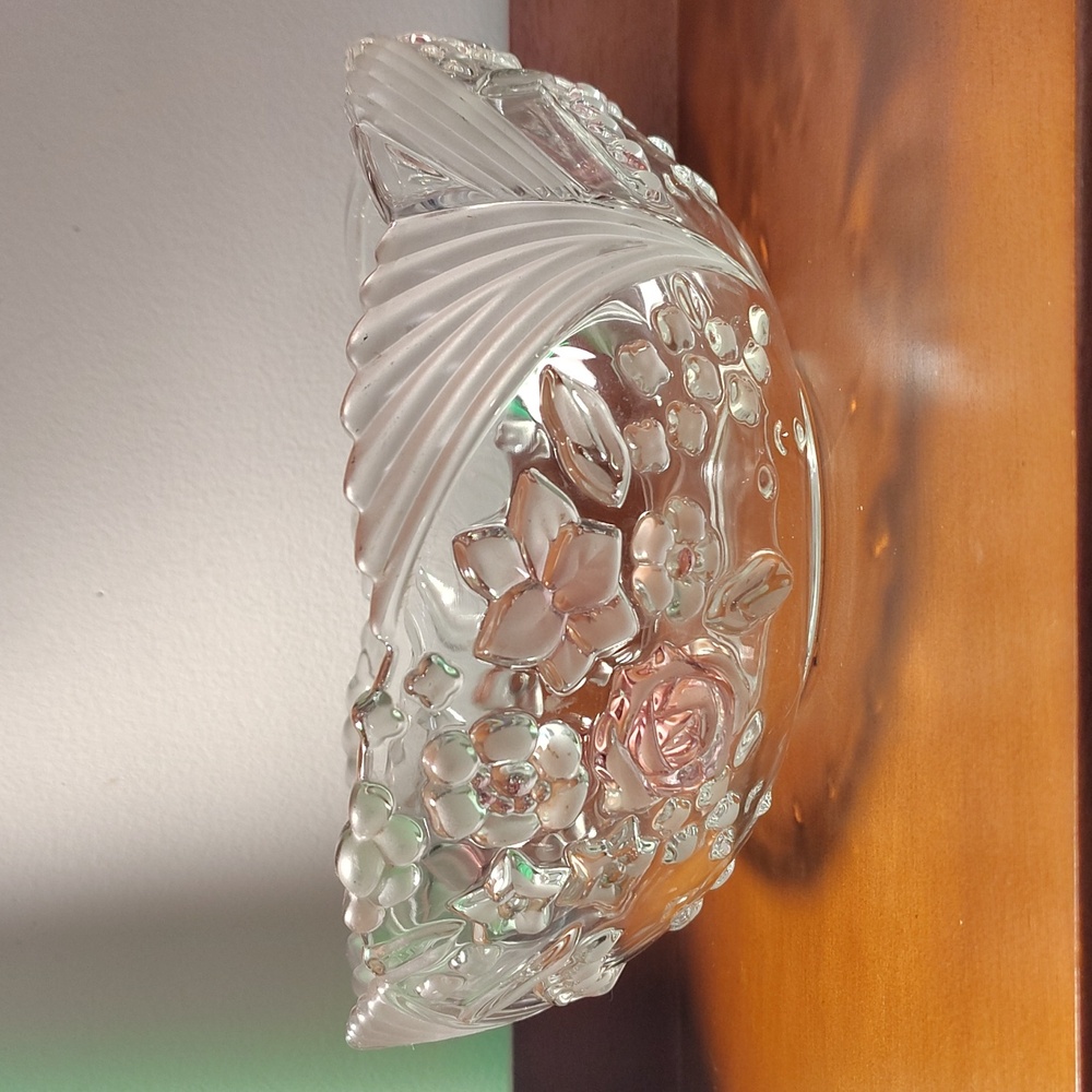 Mikasa Bella Rose Crystal Glass Serving Bowl 9"